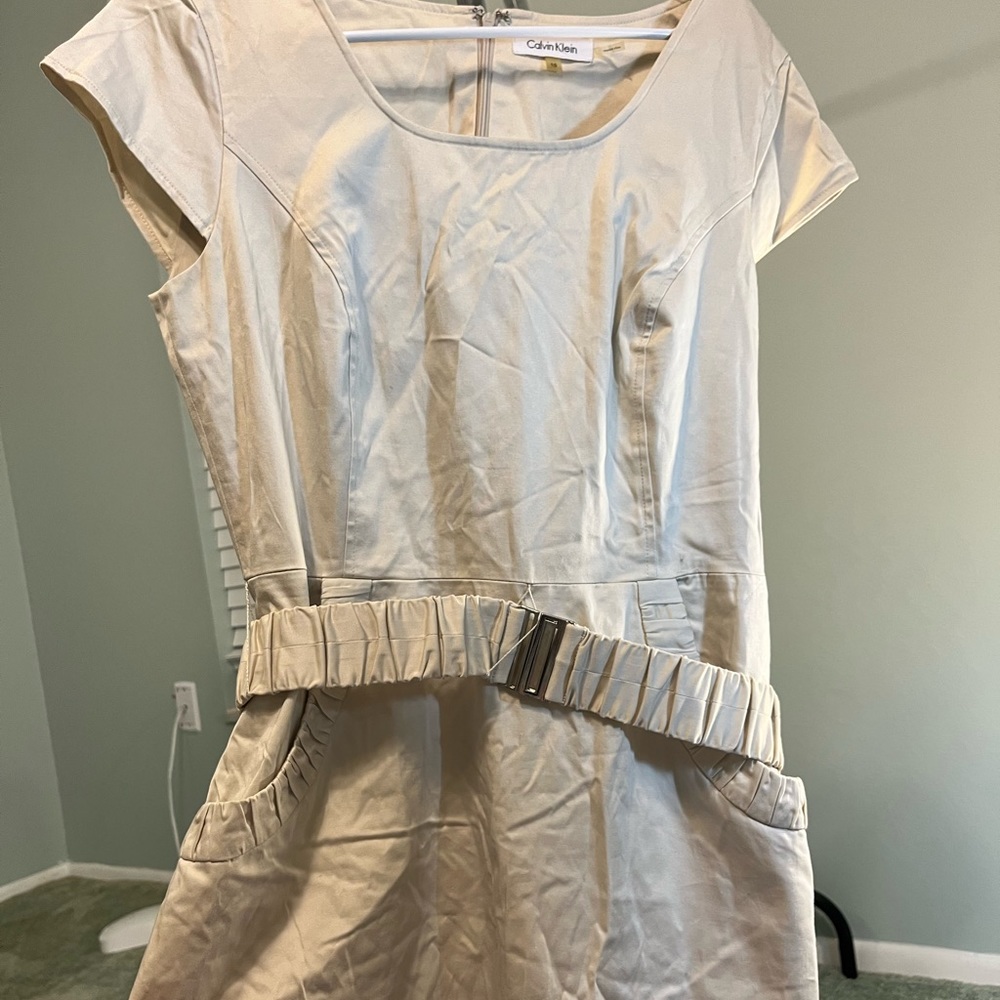 Calvin Klein size 10 dress w belt
